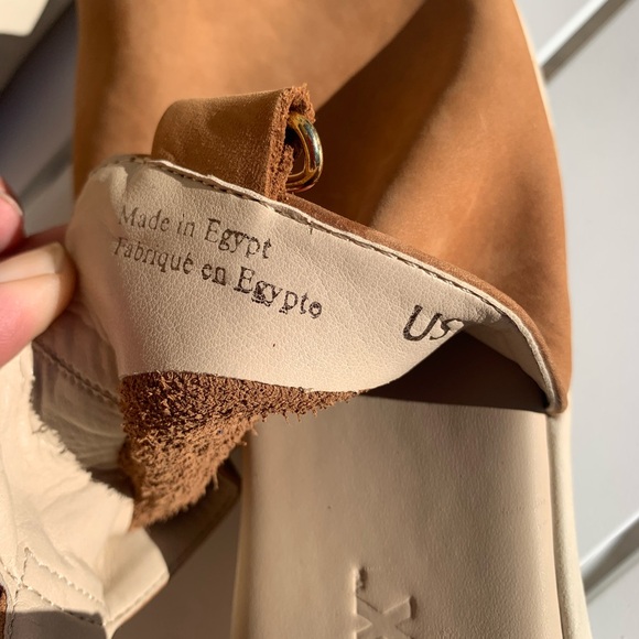 The FLEXX tan leather sandals size 10 (European 42) - Picture 14 of 16